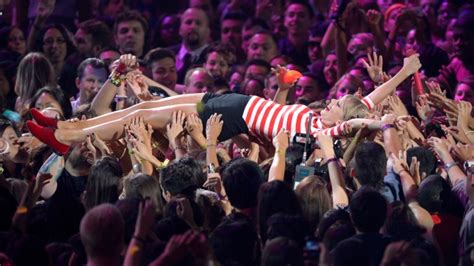 stripped during crowd surfing Search